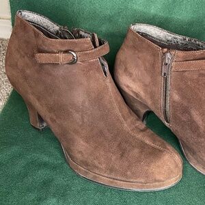 AEROSOLES | Brown Suede | Ankle Boot |  Heel